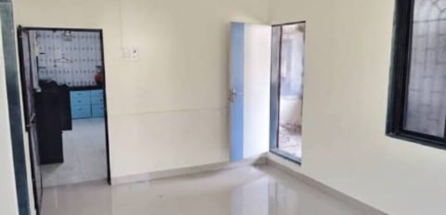 Compact 3 BHK flat